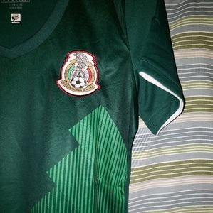 Mexico Women's Green Soccer Jersey size M